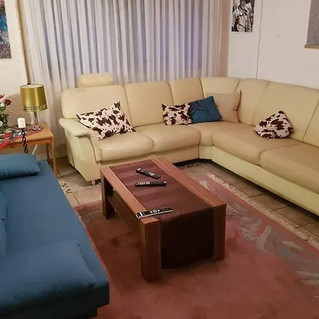 Apartamento Und Monteurwohnung Mit Grosser Begehbarer Dusche